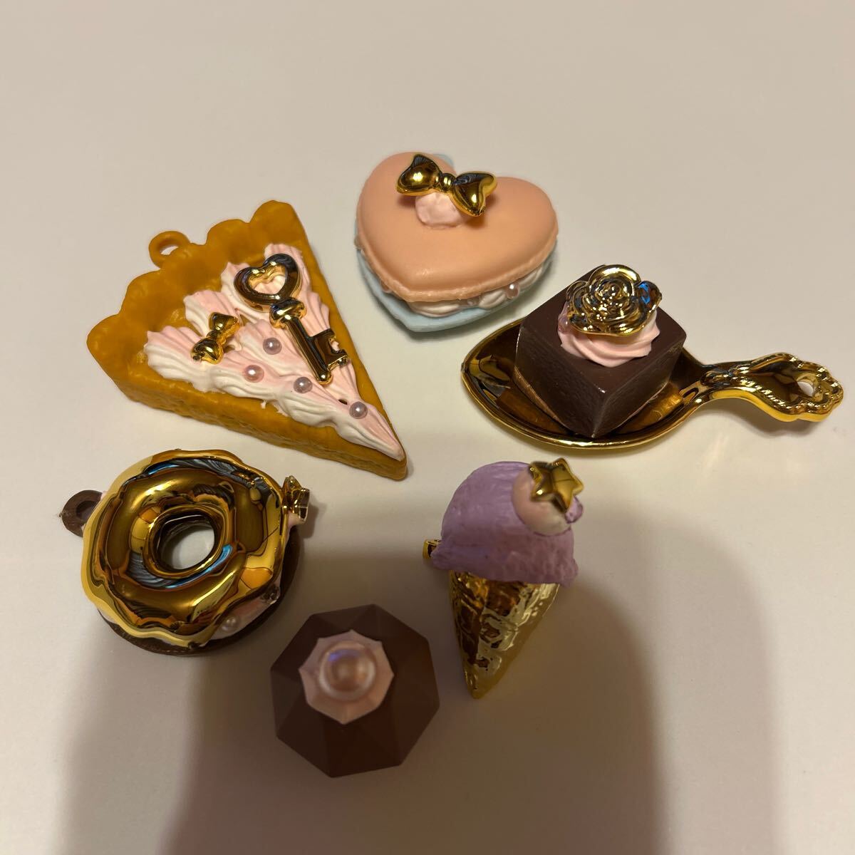 デコスイーツ