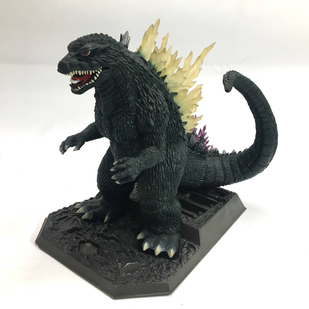 BANDAI/バンダイ アクションフィギュア 超鳴動 GODZILLA/ゴジラ2000 電動ディスプレイ 当時物 接触難あり 現状品 25a菊-