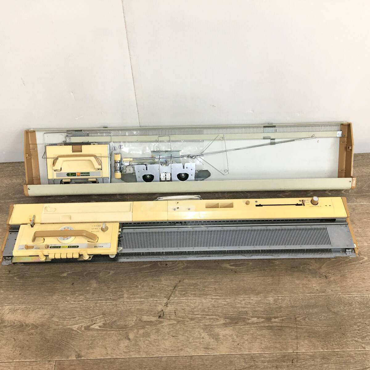 brother/ブラザー 編み機 KH-831 パリエ ハンドクラフト 裁縫 手芸 編物 手工芸 レトロ ケース付き 現状品/動作未確認  25a菊TK(編物)｜売買されたオークション情報、Yahoo!オークション(旧ヤフオク!) の商品情報をアーカイブ公開 -  オークファン（aucfan.com）