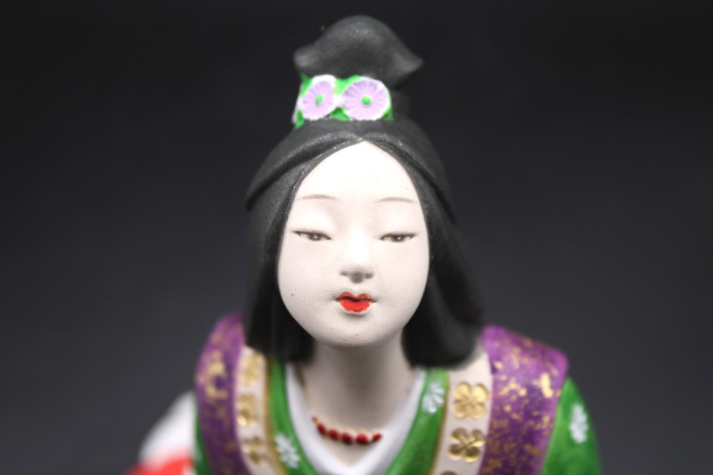 真作保証】無形文化財保持者 川崎幸子 作「博多人形 大伴坂上 真作保証】無形文化財保持者 川崎幸子 作「博多人形 大伴坂上