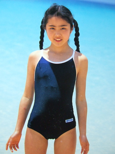 ☆プレミア本!大島優子&田島穂奈美セクシー写真集<Charm ☆プレミア本!大島優子&田島穂奈美セクシー写真集<Charm