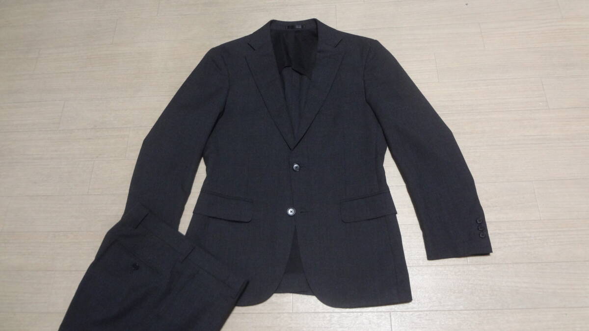 大処分セール☆美品170cmW76cm Y5★LesMues☆レミュー★美シルエット★2Bスリムスーツ/濃グレー織りストライプ★シングル２釦★ビジネス