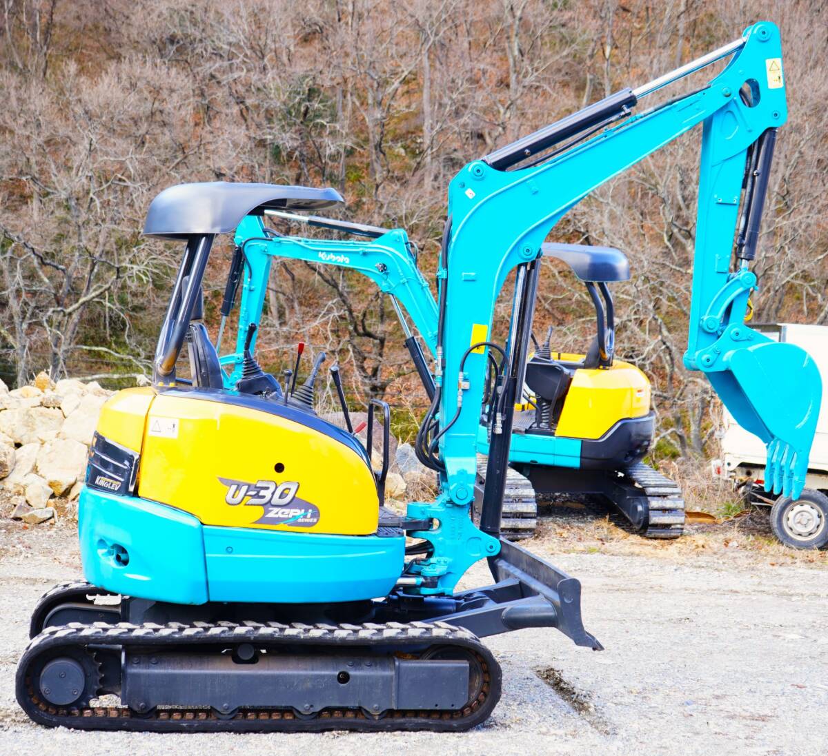  Kubota U-30-5 гидравлический экскаватор! скоростей резиновая гусеница 4WAY мульти-! Yumbo kubota Kubota резиновая гусеница U30-5 U30 5 type 