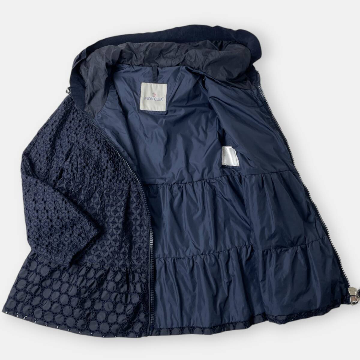 MONCLER モンクレール ETAIN エタン 刺繍 ナイロンジャケット 紺 MONCLER モンクレール ETAIN エタン 刺繍 ナイロンジャケット 紺