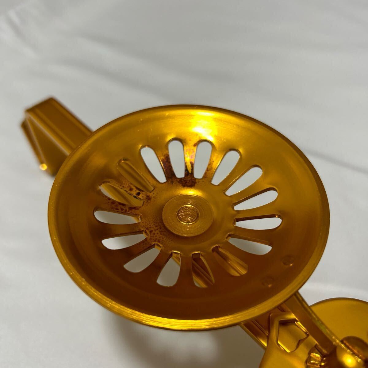 美品【柄香炉】アルミ製 威儀具 仏具 葬儀 法具 寺院 袈裟 僧侶 美品【柄香炉】アルミ製 威儀具 仏具 葬儀 法具 寺院 袈裟 僧侶