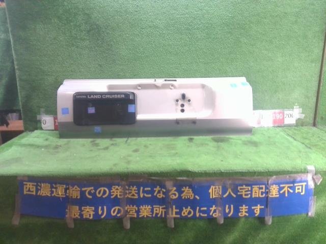 ★ジャンク★ トヨタ 80系 80ランクル VX_LTD 後期 HDJ81V バックドア 下側 再塗装品 ナンバー取付ボルト腐れ残有 凹み ★個宅配送不可★