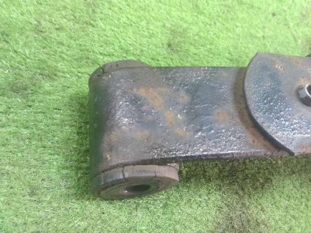 Suzuki Jimny wild wind JA11V правый передний листовая рессора доска spring 3 листов втулка порванный есть ржавчина есть текущее состояние в продаже старый