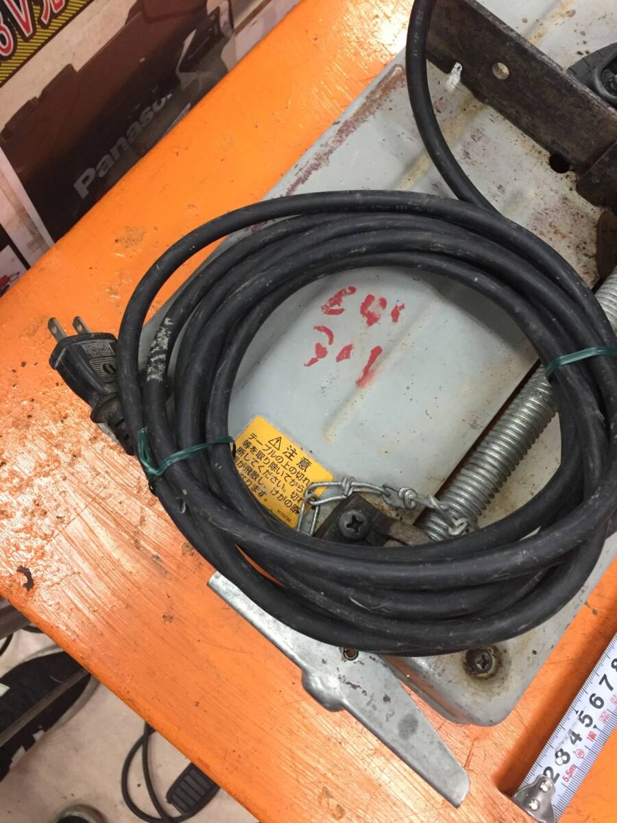 【中古品】makita(マキタ) 190㎜チップソー切断機 100v LC0700F　/ITZIO982BLC0_画像8