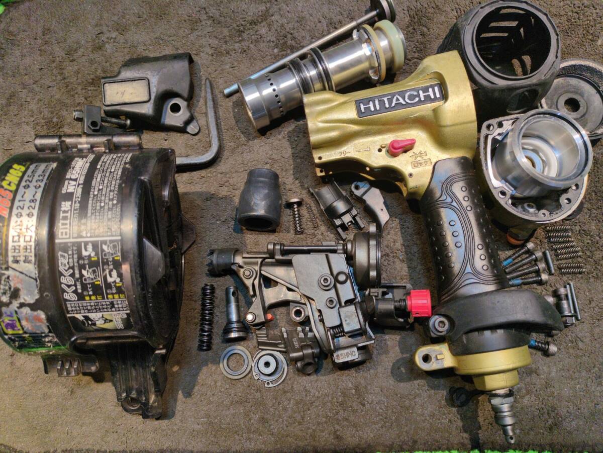 7日保証・整備済】消耗部品多数交換済 日立 HIKOKI 高圧 65mm 釘 7日保証・整備済】消耗部品多数交換済 日立 HIKOKI 高圧 65mm 釘