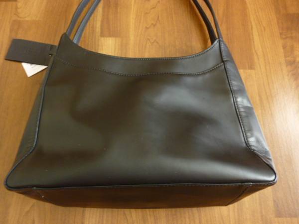 PHILIPP PLEIN 本革バッグ 新品(小キズあり) PHILIPP PLEIN 本革バッグ 新品(小キズあり)