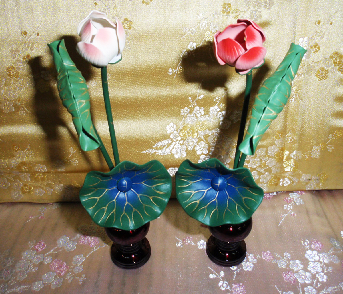 ◇25◇極彩色 常花 軽合金製 4寸型（水上）一対 3本立て 18cm高さ（花立含む）【信頼のヤフオク！実績２５年】☆