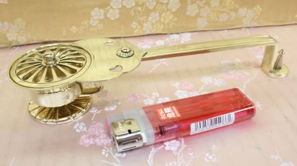 ◇25◇ ミニ 柄香炉 太子型 京都仏具 真鍮製 磨き☆国産品 限定商品 新品未使用 えごうろ【信頼のヤフオク！実績２５年】★