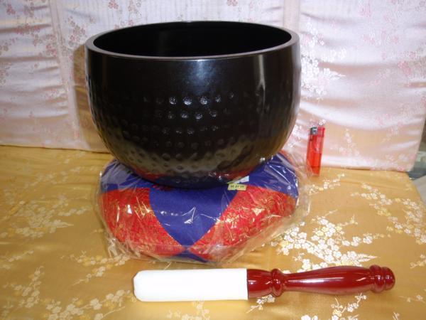 ◇25◇ 国産品 鋳物 大徳寺りん8寸 布団&皮巻棒付セット 高岡製品 新品未使用【信頼のヤフオク!実績25年】☆