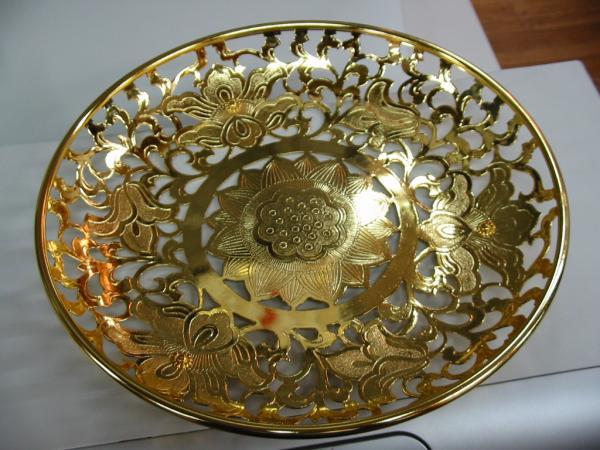 ◇25◇ 京仏具☆華皿(華籠) 8.5寸(25.5cm)金メッキ 国産品 新品未使用 京都製品 けご はなざら【信頼のヤフオク！実績２５年】☆