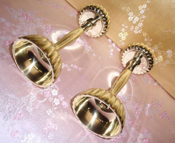 ◇25◇ 京都製品☆菊壇灯18cm(6寸一対)磨き 稀少品 国産品 ◇25◇ 京都製品☆菊壇灯18cm(6寸一対)磨き 稀少品 国産品