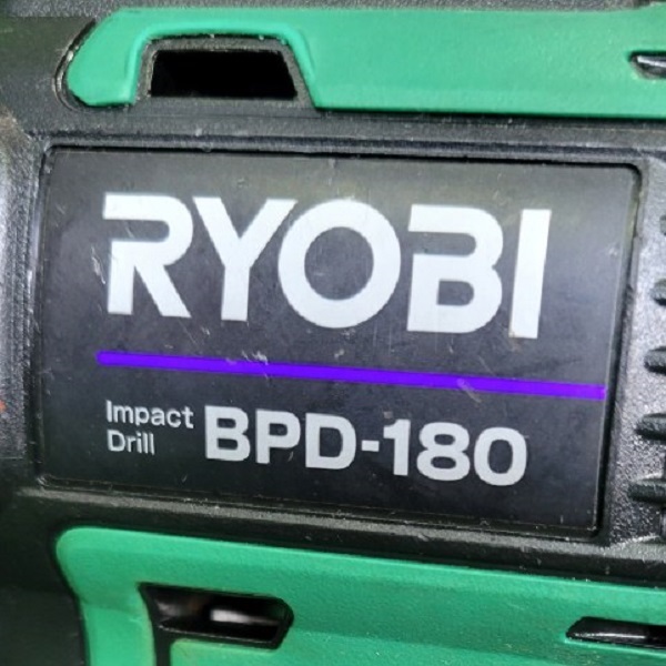 *0 б/у Ryobi заряжающийся . перемещение шуруповерт BPD-1800*