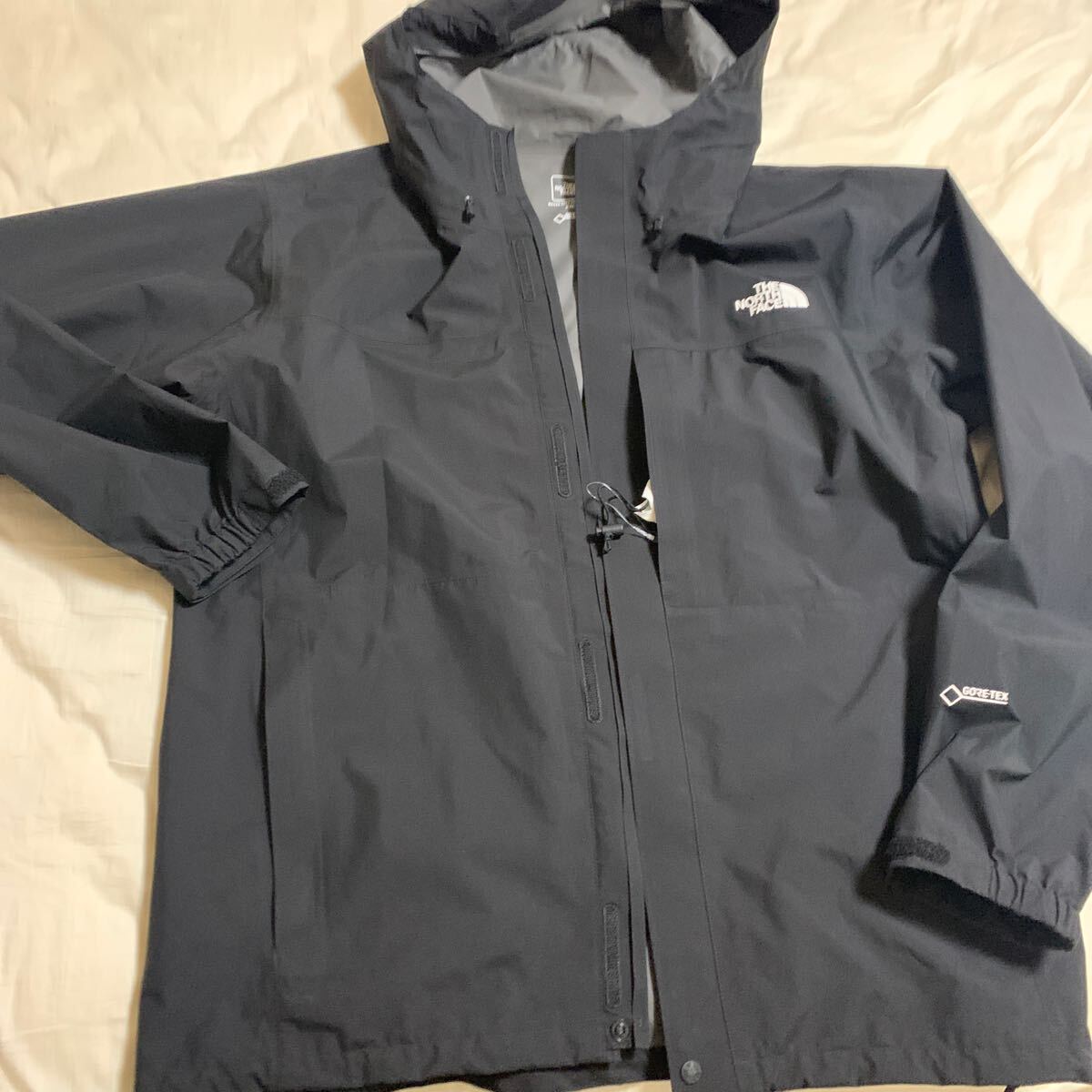ザノースフェイス THE NORTH FACE メンズアウトドア アウトドアジャケット CLOUDJKT NP11712ブラックXXLサイズ ゴアテックス 黒ジャケット
