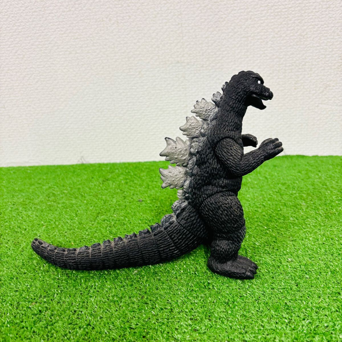 ゴジラストア限定 ムービーモンスターシリーズ ゴジラ 1975 ゴジラストア限定 ムービーモンスターシリーズ ゴジラ1975