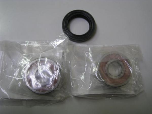 送料無料★新品★ＫＳＲ－I／２（ＫＭＸ５０）★ＫＳＲ１１０（ＫＬ１１０）★純正フロントホイールベアリングセット