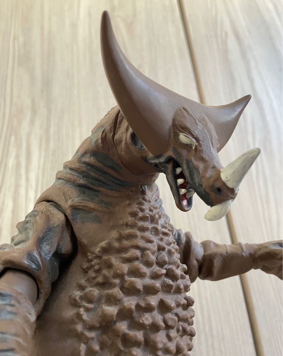 最愛 ゴモラ ビリケン商会 ソフビ 名作キット ウルトラマン 怪獣殿下 特撮