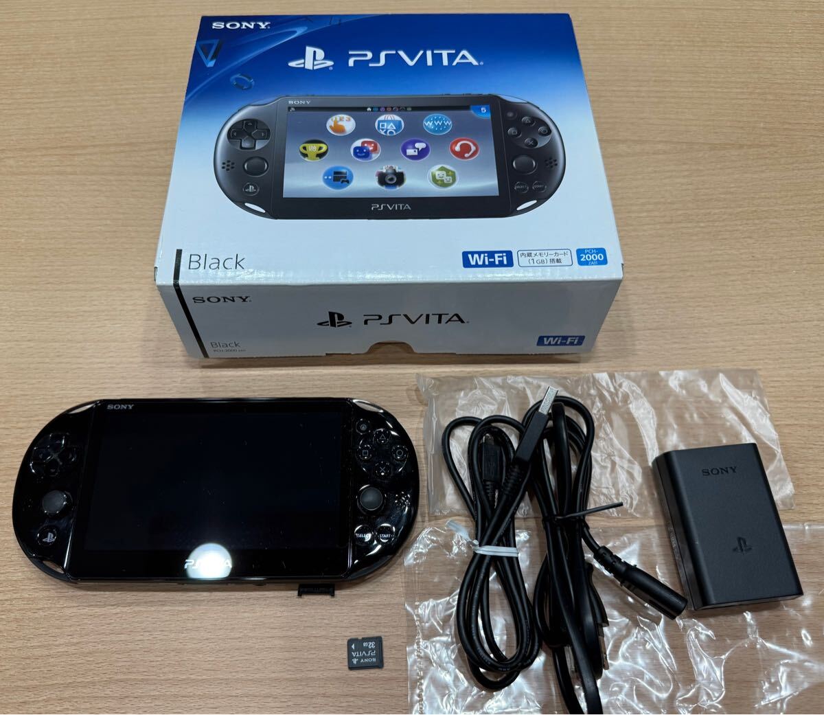 【2025年】エレガントファッションを上品に着 Black PSVITA SONY 中古美品 PCH-2000 動作 元箱・備品あり ZA11 PS Vita本体