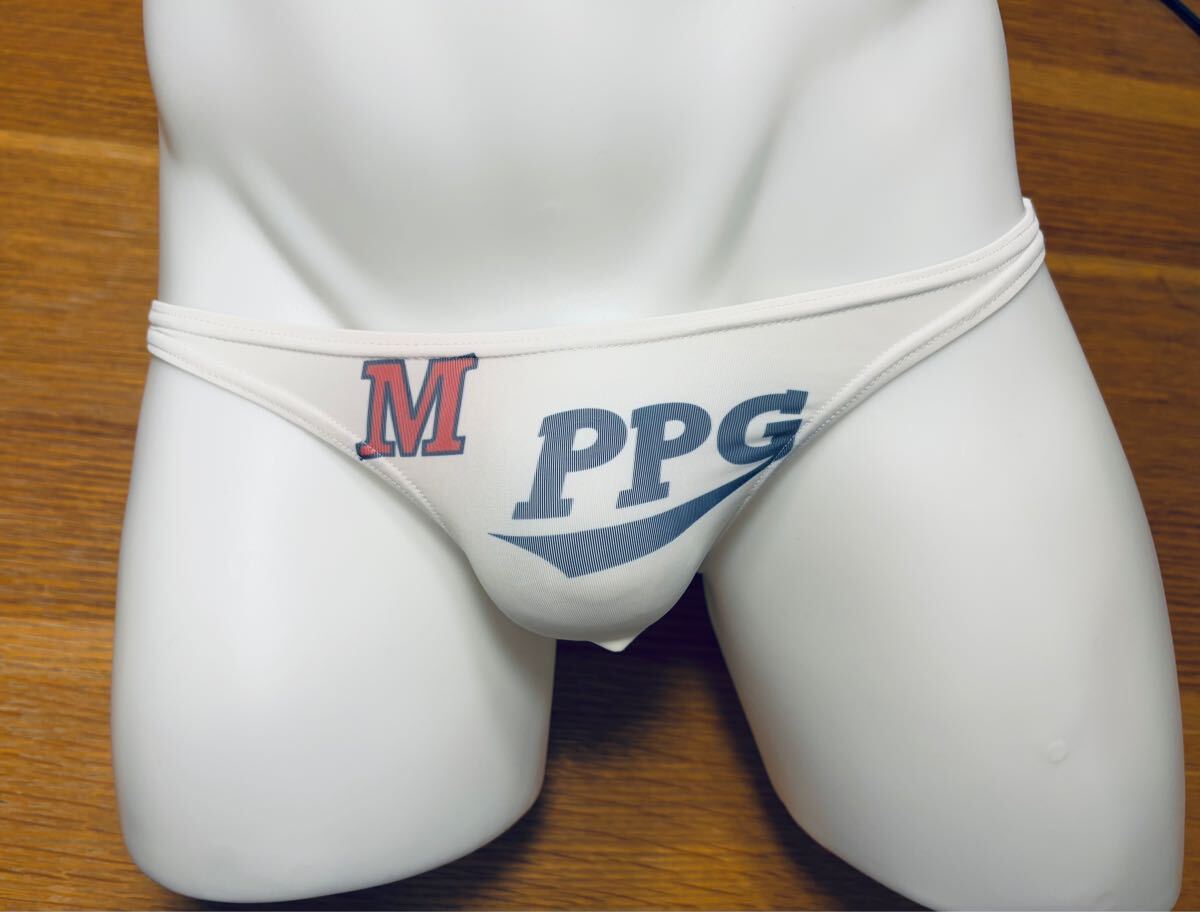 propaganda　プロパガンダ　カレッジプリントビキニ　Mサイズ　ホワイト　競パン風　スーパーローライズ　極小　ツルツル　伸縮性　新品