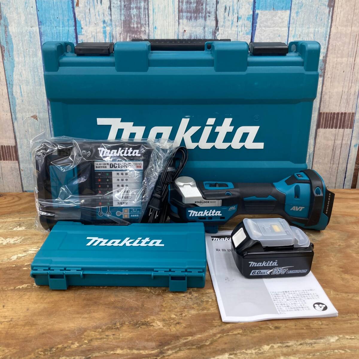 【未使用品】★マキタ(makita) 18V コードレスマルチツール TM52DRG 店頭展示品