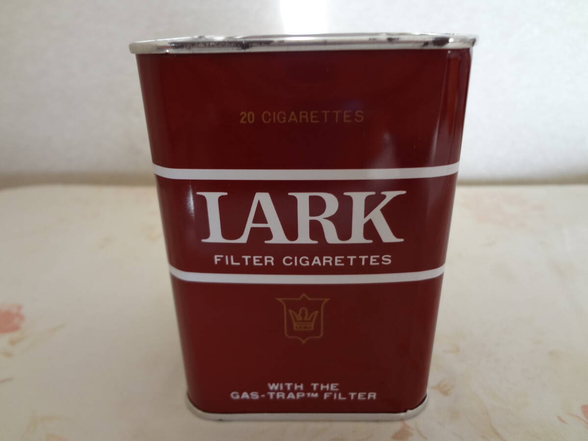 LARK ラーク　ブリキ缶 貯金箱　ノベルティ