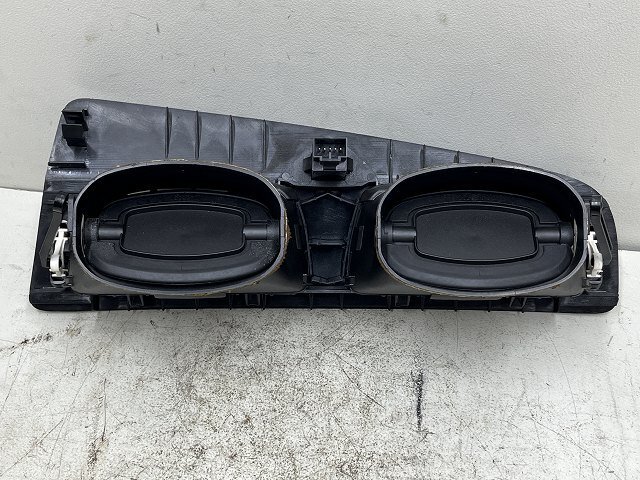 ボルボ V70 オーシャンレース SB 06年 SB5244W センターエアコン吹出口/ルーバー 3409377 (在庫No:519897) (7324)