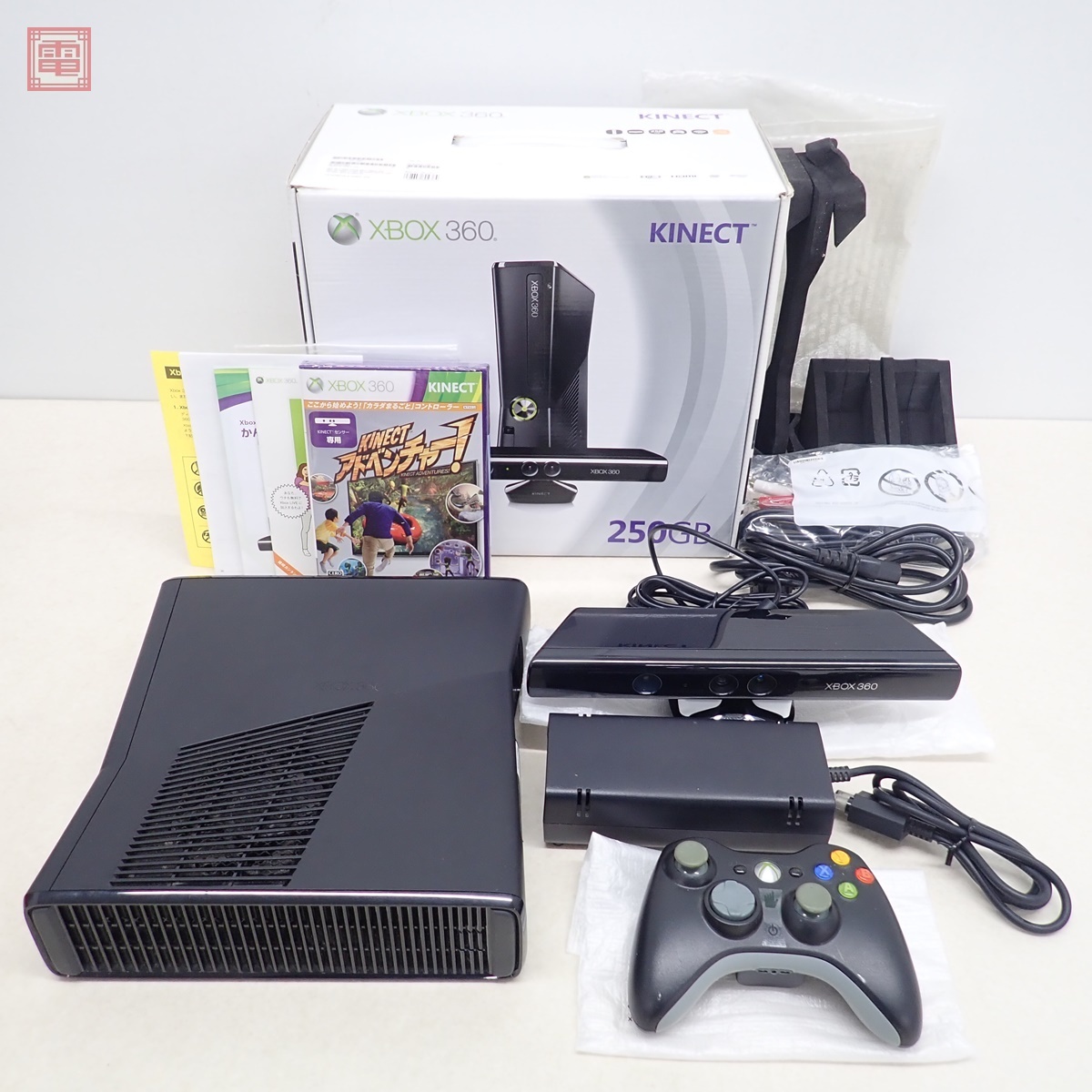 動作品 XBOX360 S 本体 Model 1439 リキッド ブラック 250GB 動作品 XBOX360 S 本体 Model 1439 リキッド ブラック 250GB