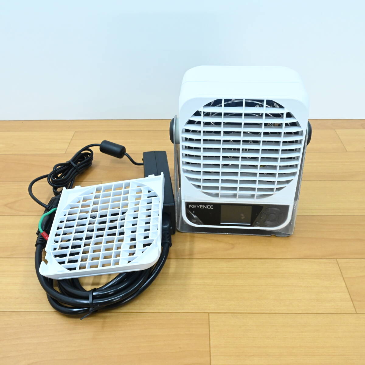 SJ-F700 OP-88766 美品・動作保証 キーエンス 管理番号 51M1-14 SJ-F700 OP-88766 美品・動作保証 キーエンス 管理番号 51M1-14