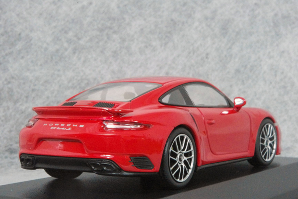 ● 1/43 ポルシェ 〓 911 ( 991-2 ) ターボ S / 2016 レッド 〓 Porsche MINICHAMPS