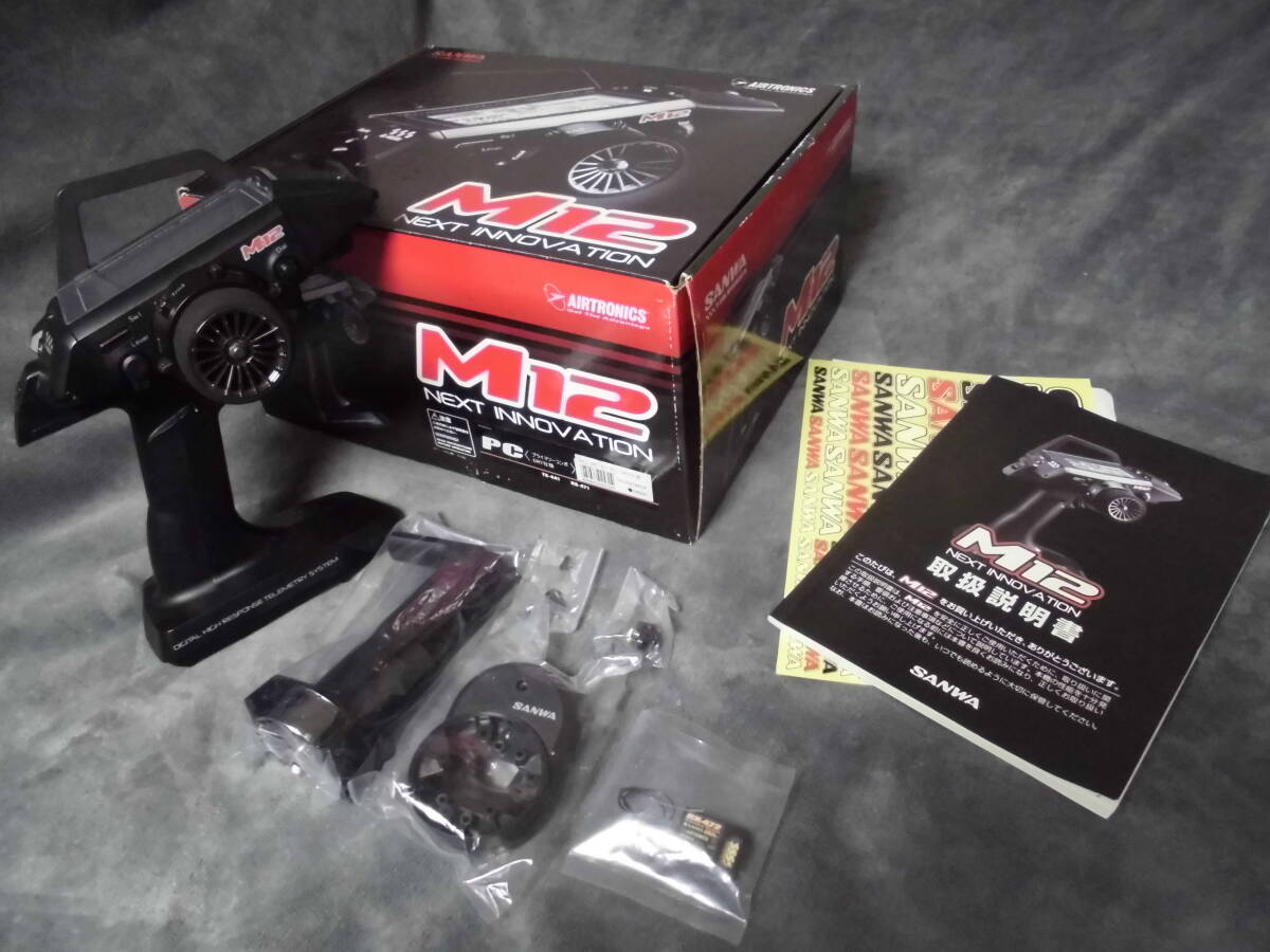 信頼も厚い SANWA ハンドル等付属品あり グリップ ステッカー 取説 元箱 受信機セット RX-472 プロポ送信機 2.4GHz M12 サンワ プロポセット