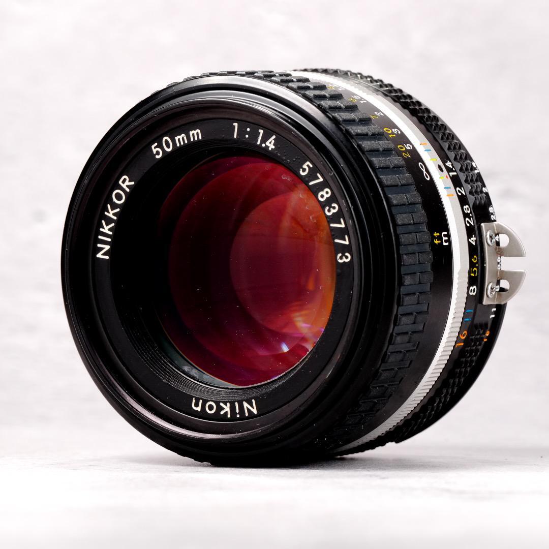 【極美品】動作◎ ニコン Ai-s Nikkor 50mm F1.4 773 極美品】動作◎ ニコン Ai-s Nikkor 50mm F1.4 773 ニコン Nikon Ai-