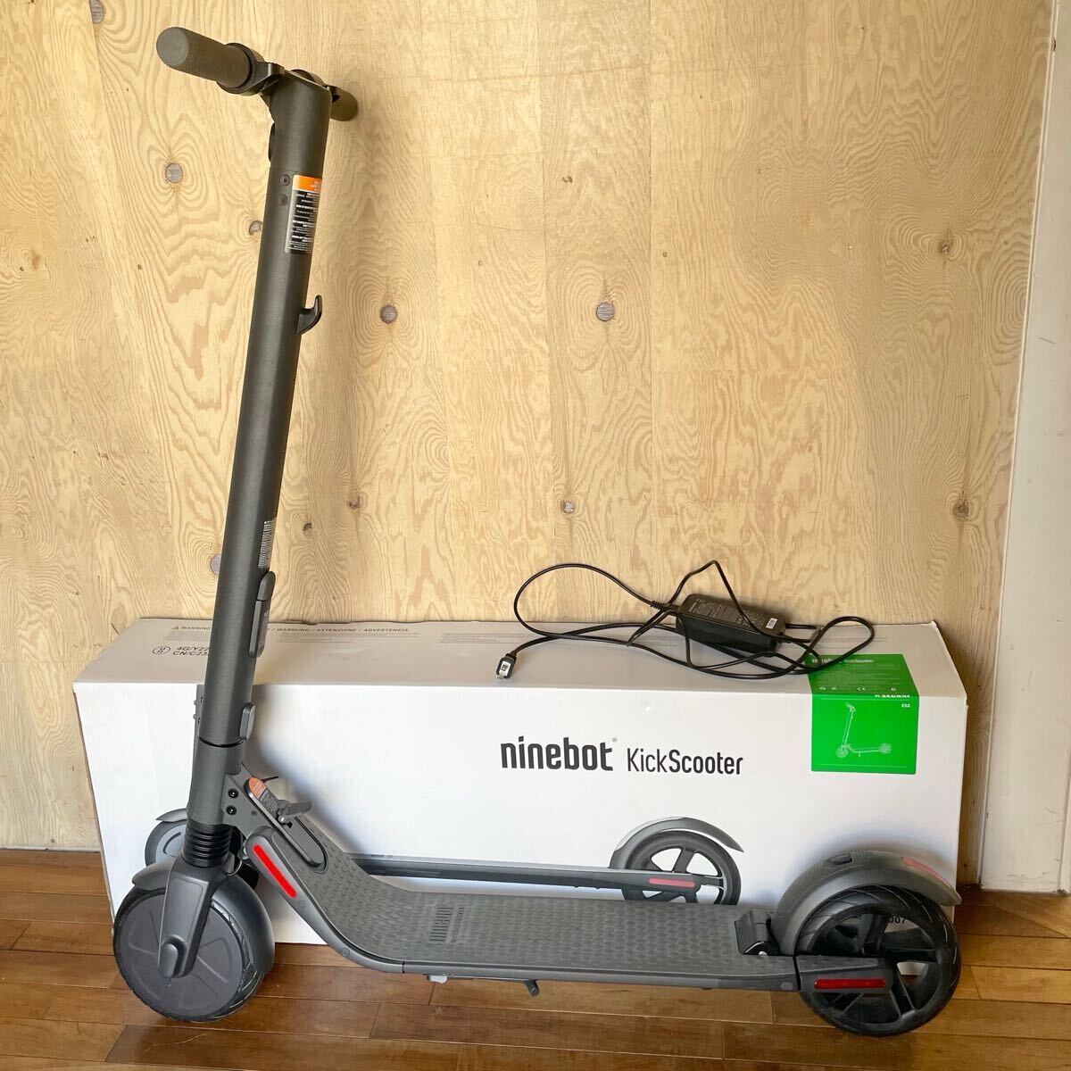 Yahoo!オークション - Segway Ninebot Kickscooter ES2 Yahoo!オークション - Segway Ninebot Kickscooter ES2