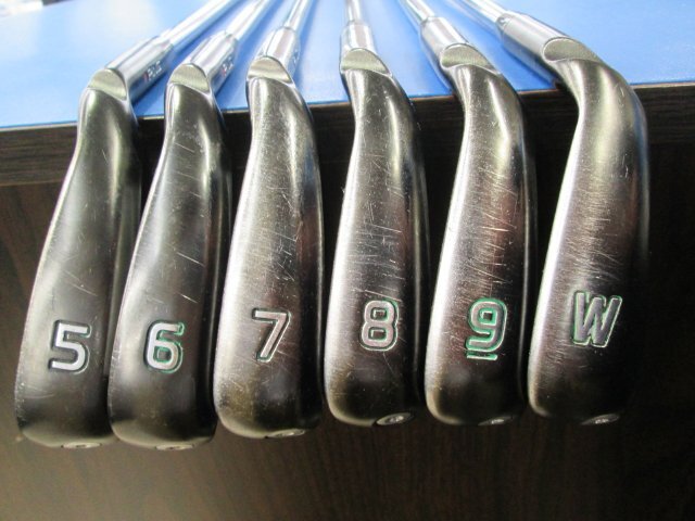 GK三好◆ 196 ピン◆G710◆NSPRO950GHneo(JP)◆ネオ◆5-9?Ｗ◆6本◆R◆ドットカラーオレンジ◆PING獨(dú)自の中空構(gòu)造◆飛んで球が上がる◆