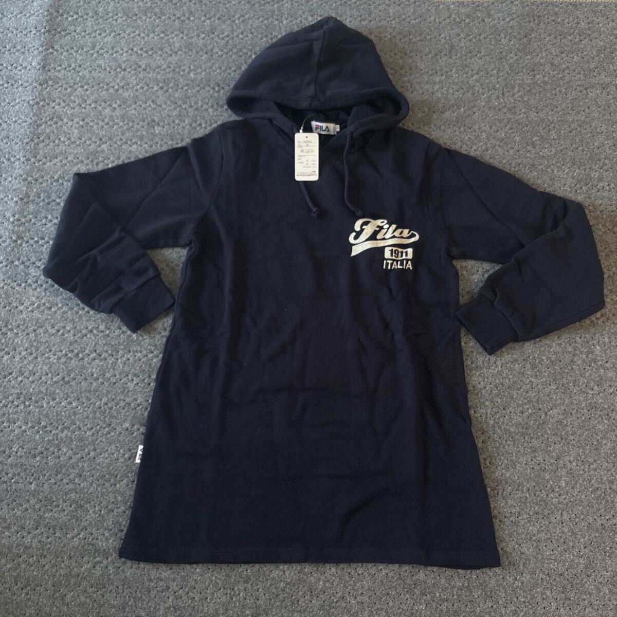 未使用●FILA フィラ チュニック パーカー AR778/ネイビー/Mサイズ/レディース/ブランド/紺 色/ロゴ/フード/長袖/トレーナー ★632-3