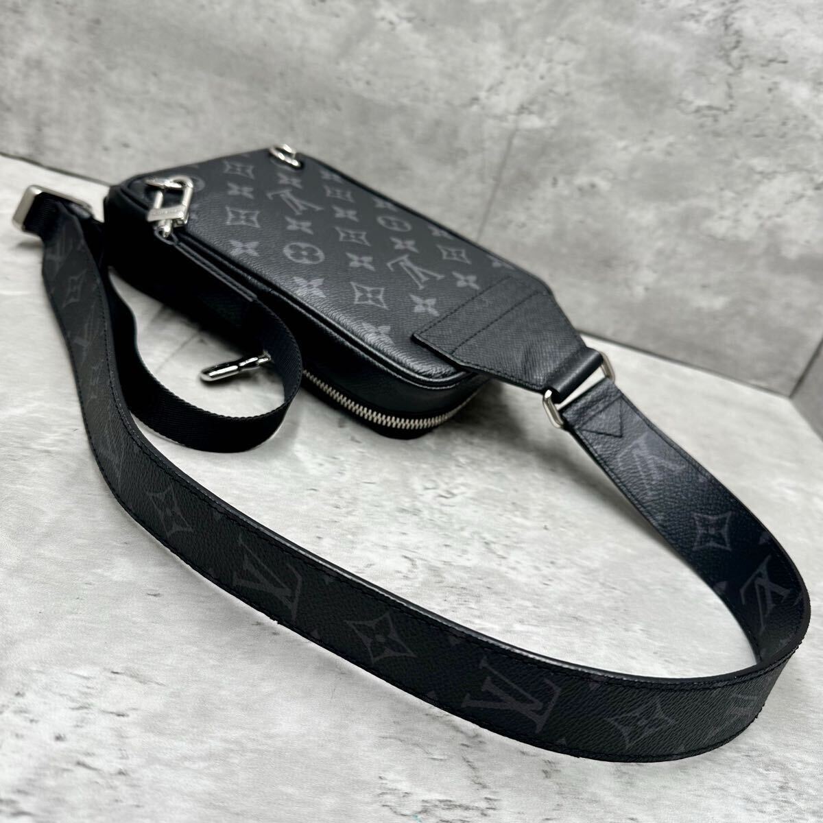 1円□極美品/RFID搭載□ LOUIS VUITTON ルイヴィトン メンズ 1円□極美品/RFID搭載□ LOUIS VUITTON ルイヴィトン メンズ