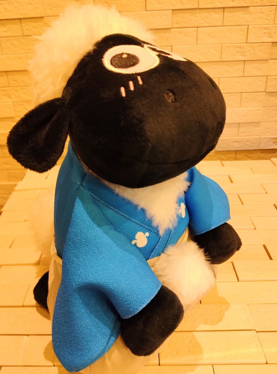 美品　ひつじのショーン　羊のショーン　正座ぽってりぬいぐるみ　和服　自立して飾りやすい