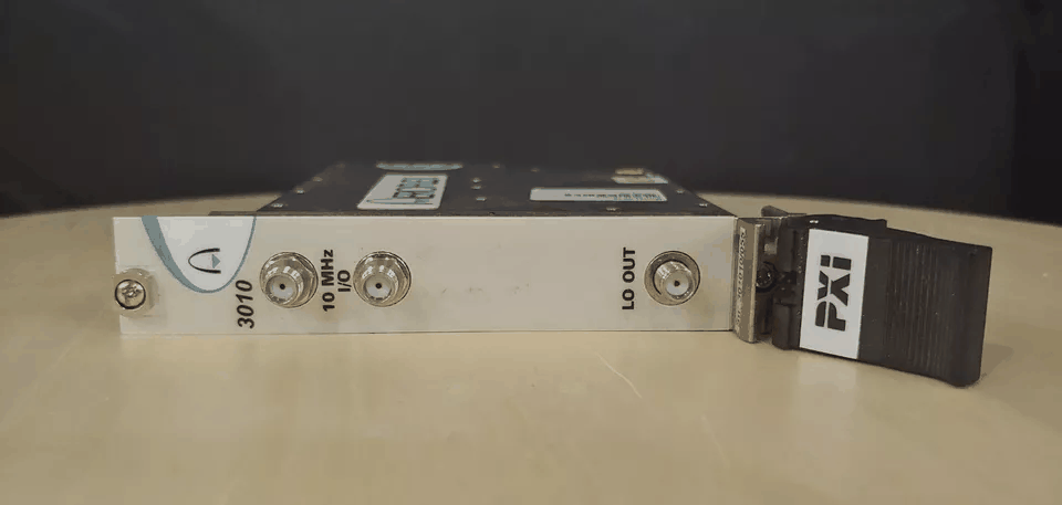 スペインの光と影，檜山健三「白い家」6号油彩，スペイン郊外