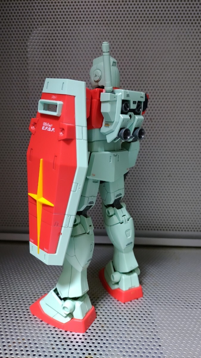 バンダイ マスターグレード RGM-79 ジム 中古完成品 MG バンダイ マスターグレード RGM-79 ジム 中古完成品 MG