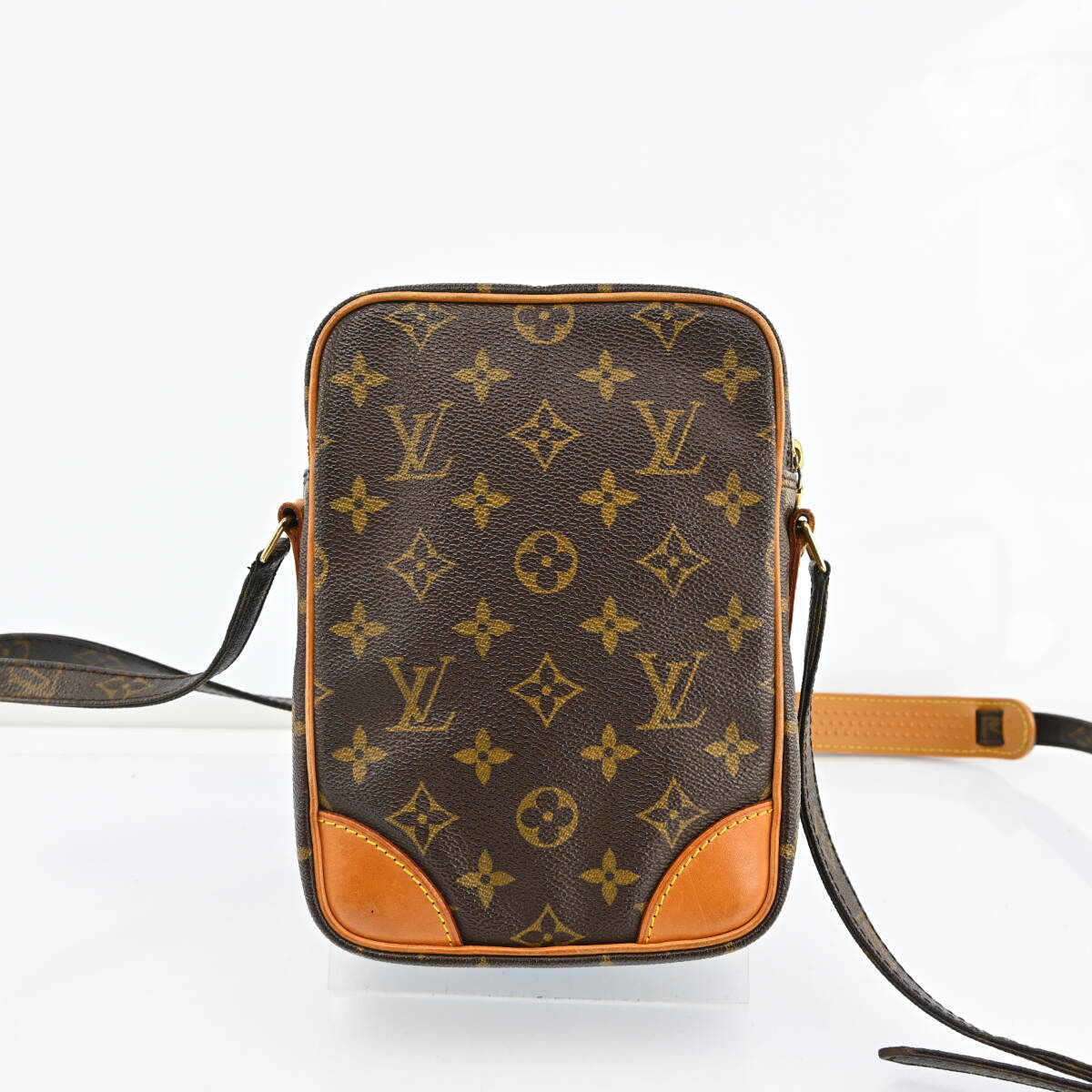 【上品で落ち着いた色味】Louis Vuitton ショルダーバッグ 美品 ルイ ヴィトン モノグラム 斜め掛け ショルダーバッグ