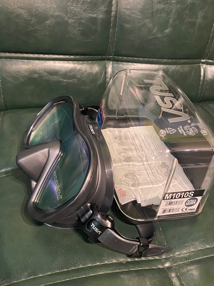 6475円 新品 TUSA Zensee ダイビング マスク M1010S QGMA グレー 6475円 新品 TUSA Zensee ダイビング マスク M1010S QGMA グレー