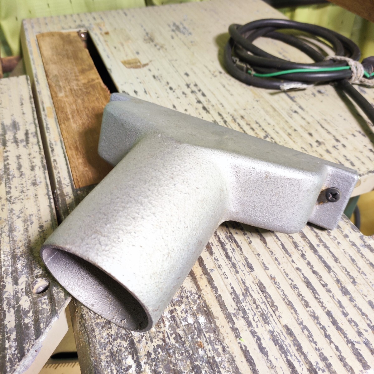 引取限定 マキタ makita マルノコ盤 2711 255mm 丸ノコ 丸のこ盤 引取限定 マキタ makita マルノコ盤 2711 255mm 丸ノコ 丸のこ盤