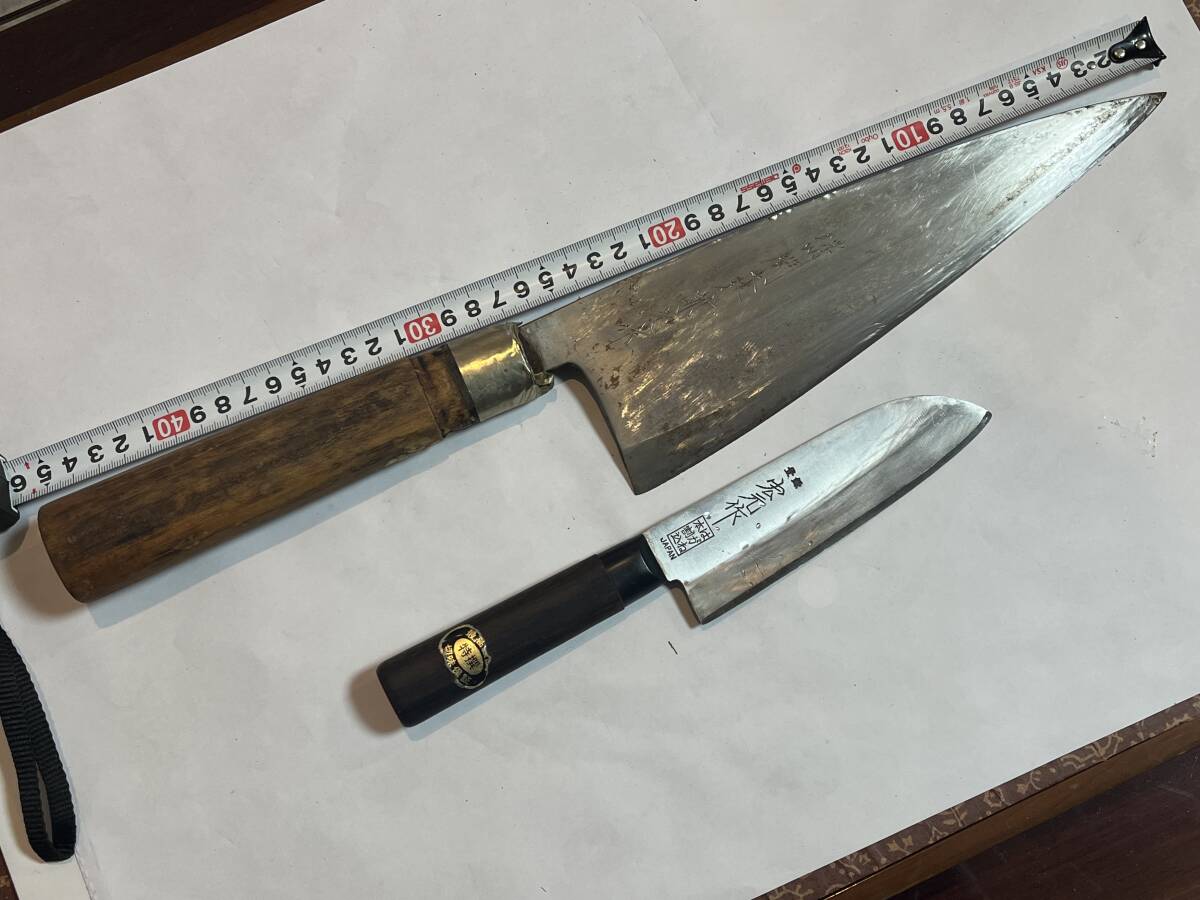 ②　松本市発　大型　出刃包丁　濃州関之住人兼元作　刃長さ約 25.9Cm 総長約 45Cm 幅約 7.7Cm 厚み約 6mm　中古　状態は写真の通りです