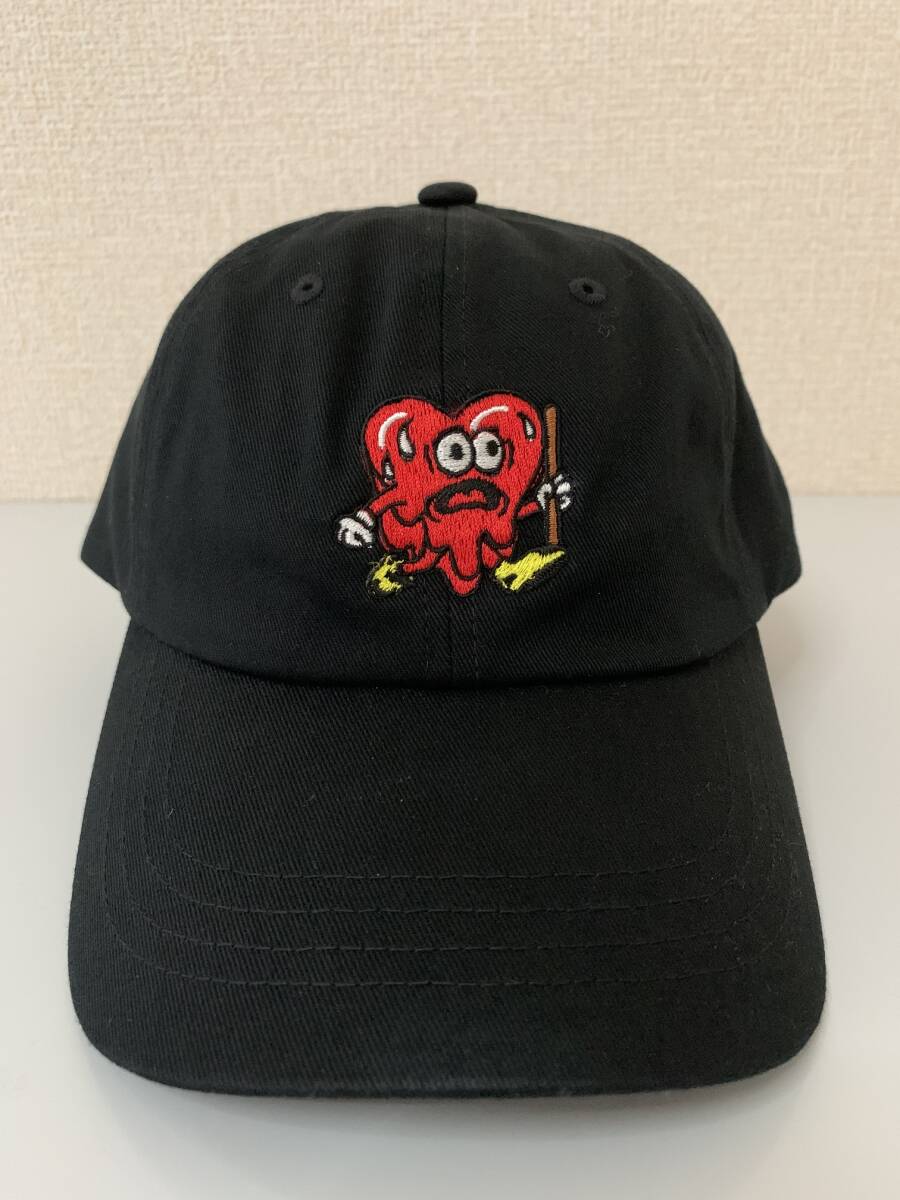 EMOTIONALLY UNAVAILABLE HEART CARTOON CAP
