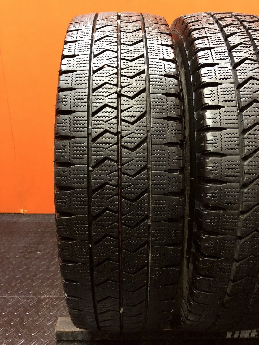 BS BLIZZAK W989 215/70R17.5 118/116N LT 17.5 дюймовый свет для грузовика зимний 6шт.@23 год производства spew groove Canter и т.п. (KTL296)