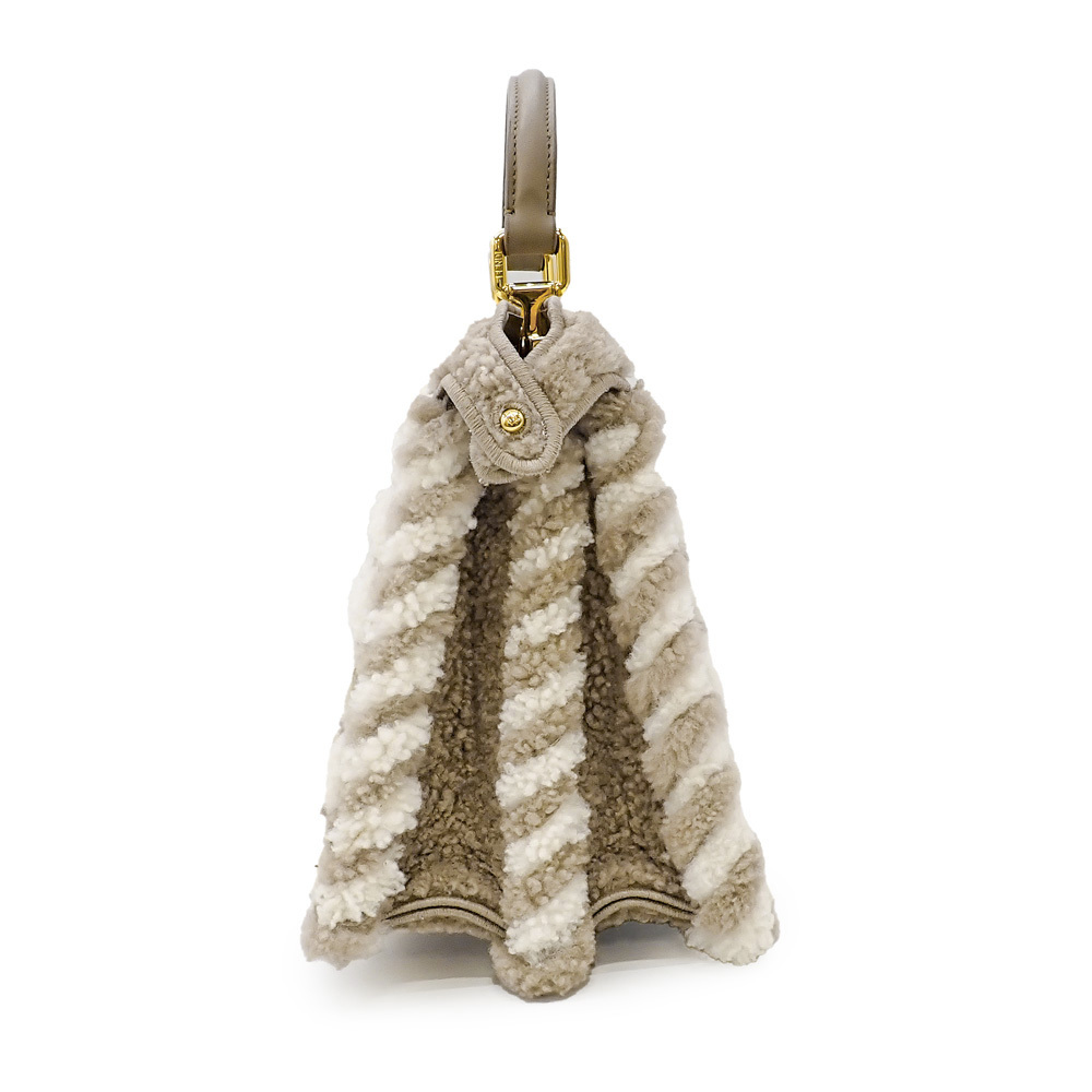 未使用品 FENDI フェンディ ピーカブー アイシーユー スモール 未使用品 FENDI フェンディ ピーカブー アイシーユー スモール