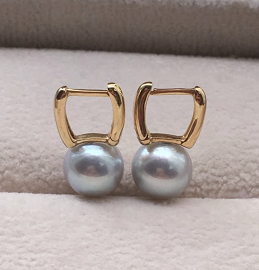 K18YG 真多麻真珠 灰色あこや ピアス リングピアス スクエアピアス 四角 パール 18K 灰色 真珠 グレー シルバー シンプル 日常使い YG