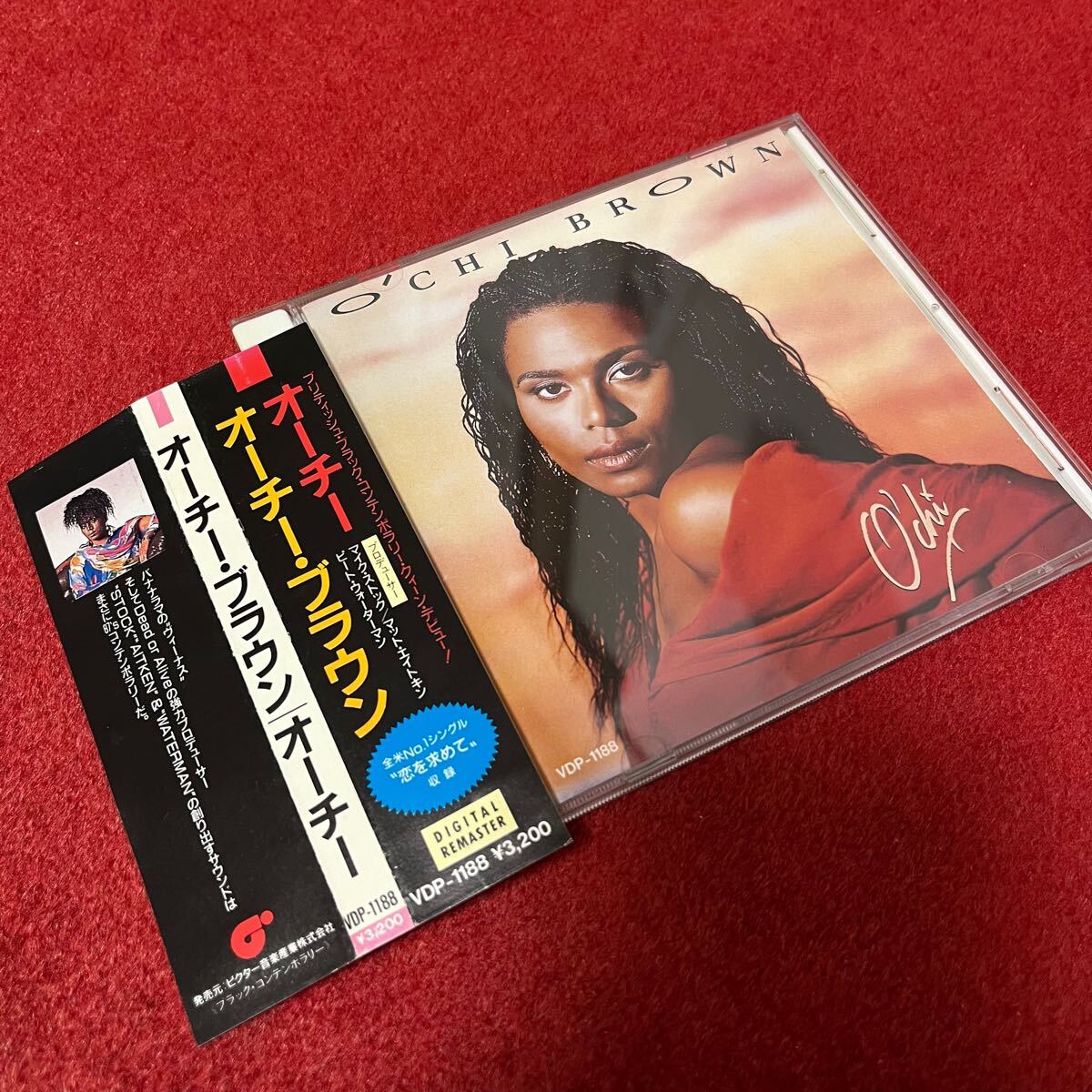 O'Chi Brown / O'Chi オーチー・ブラウン 日本盤 CD (VDP-1188) PWL 恋を求めて RICK ASTLEY リック・アストリー